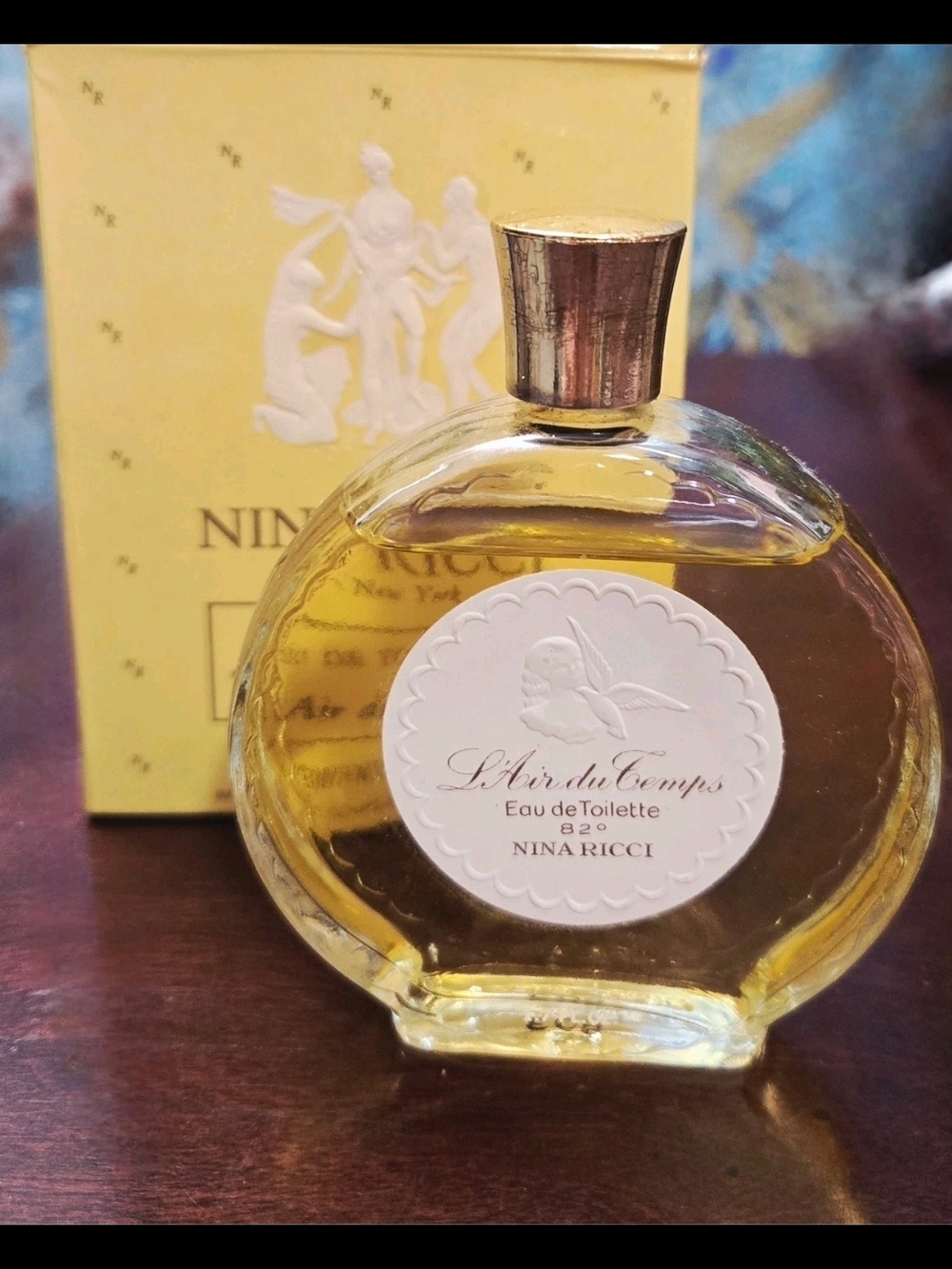 Vintage Nina Ricci L'Air Du Temps Perfume Paris Collectable Bottle Fragrance